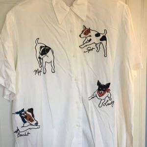 Spectacular dog themed shirt size large